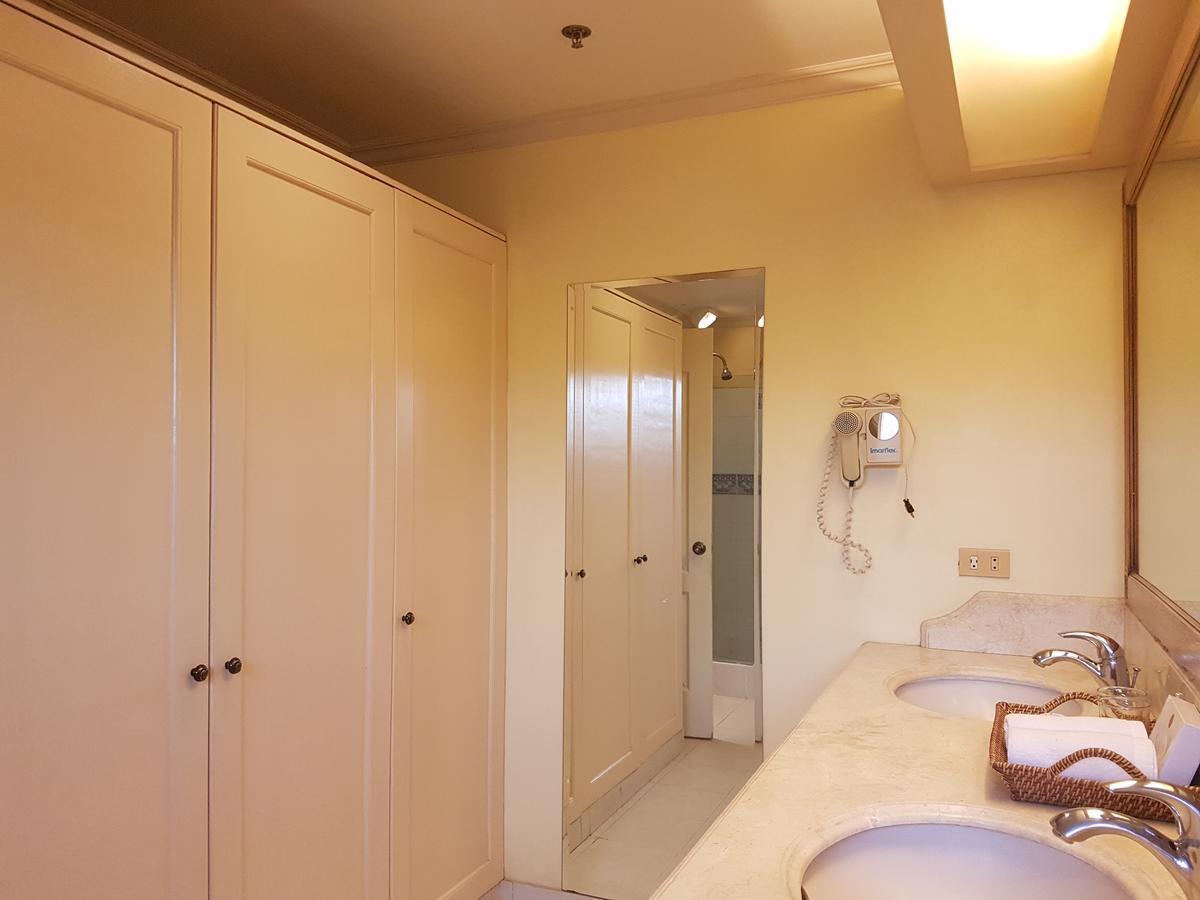 سيبو Sophia Suites Residence Hotel المظهر الخارجي الصورة